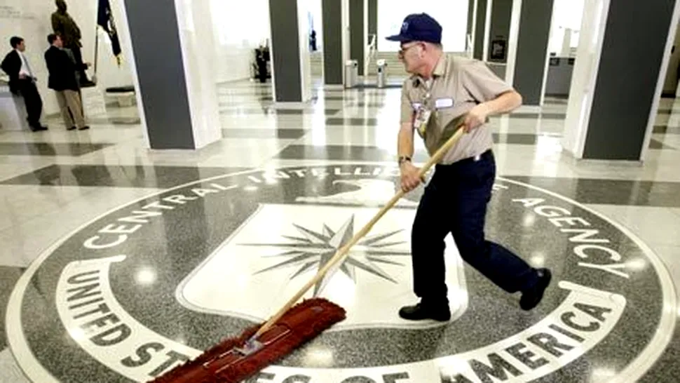 Şeful CIA: WikiLeaks este un serviciu de informaţii ostil susţinut de Rusia
