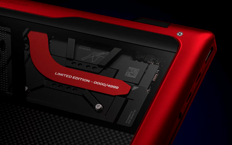 HP Limited Edition Scuderia Ferrari AI PC