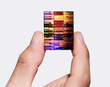IBM este prima companie din lume ce revendică tehnologia pentru cipuri sub 1 nanometru