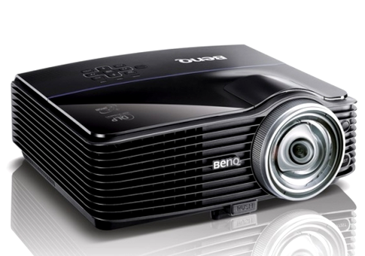 BenQ MP776 ST - pentru distanţe scurte până la ecran