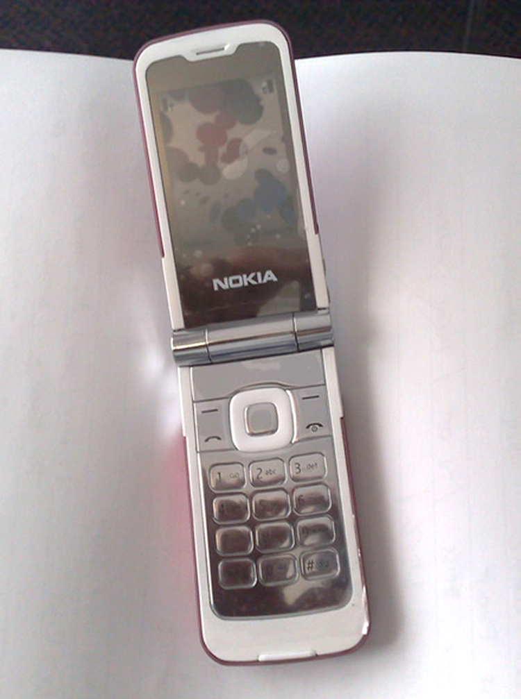 Nokia 7510