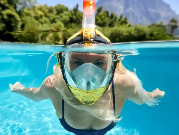 Trei dispozitive interesante din oferta Lidl, gândite pentru vacanțe: aspirator de mână, periuță de dinți electrică avansată și mască de snorkeling