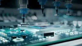Huawei atrage 2,3 miliarde de dolari de la băncile chineze. Miza este reducerea dependenței de tehnologia americană