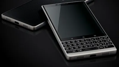 BlackBerry KEY2, disponibil în Romania