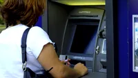 Anunț pentru cei care scot bani de la bancomat. Trebuie să contactați banca imediat. Ce se întâmpla cu numerarul