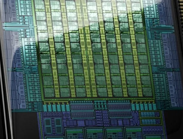 NVIDIA își diversifică strategia AI, pe fondul competiției tot mai puternice din partea marilor platforme cloud