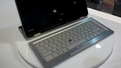 Toshiba 5-in-1, un concept interesant de hibrid între tabletă şi laptop