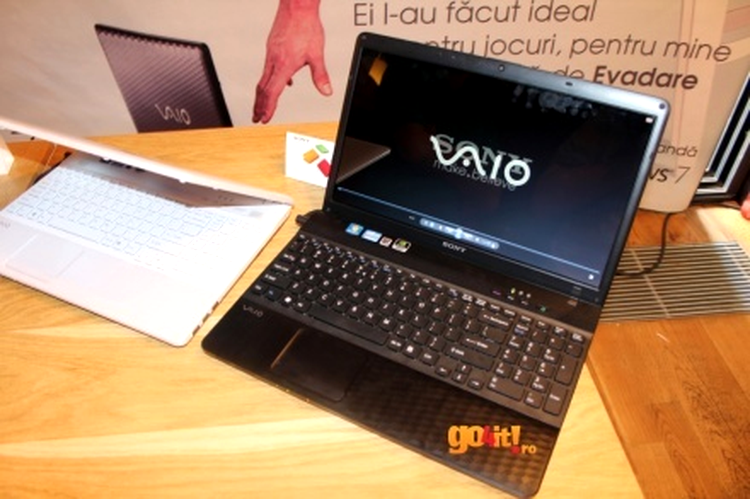 Sony VAIO EH - versiunea de 15.5"