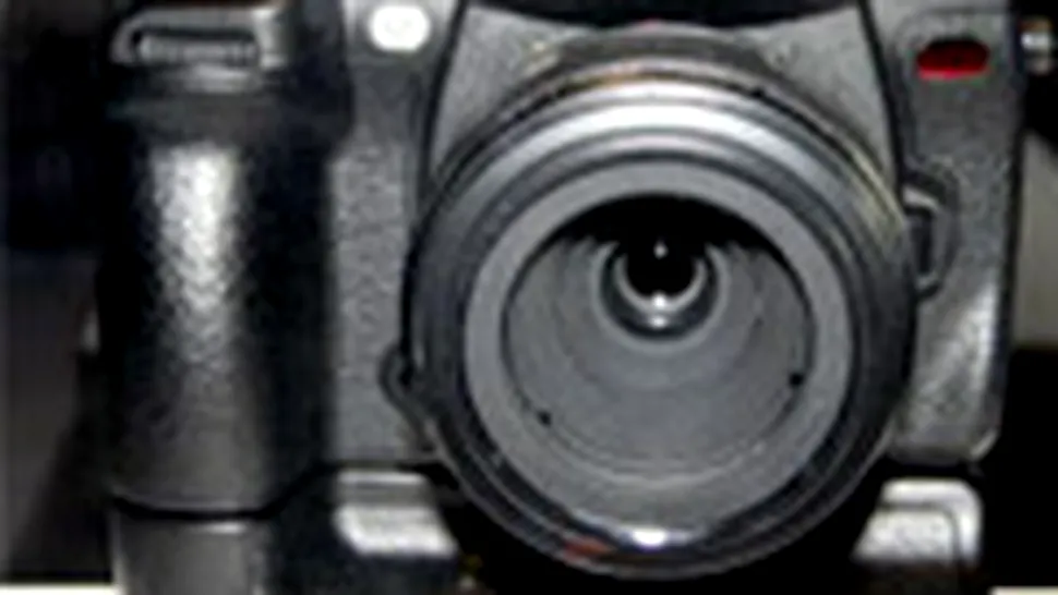 Canon şi Nikon tremură – vine Olympus E-P1