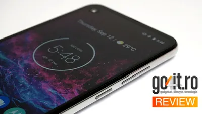 Motorola One Action review: telefonul care filmează orizontal în poziţie verticală