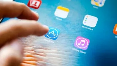Autoritățile Europene ar putea obliga Apple să permită instalarea de aplicații din afara App Store