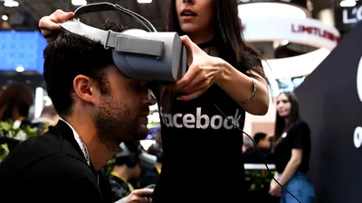 Dispozitivele VR Oculus vor obliga utilizatorii să se autentifice cu conturi Facebook