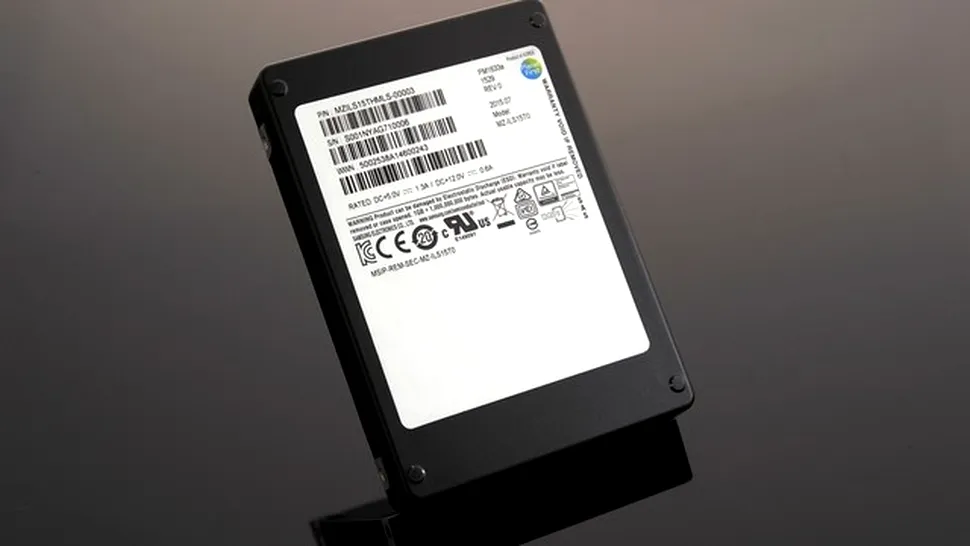 Samsung lansează SSD-ul de 16 TB