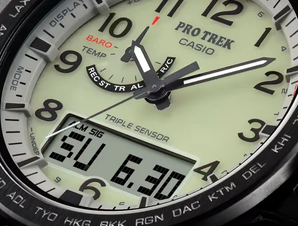 Casio Pro Trek PRW-51LD: cadran complet luminescent și funcții dedicate aventurilor în aer liber