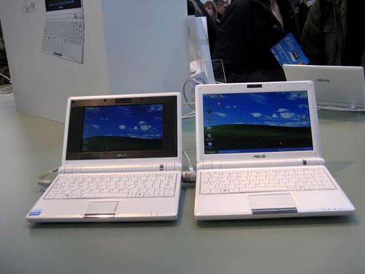 Asus Eee PC - cele două versiuni