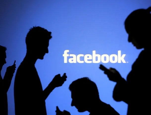 Facebook: Anchetă după accesarea ilegală a imaginilor private