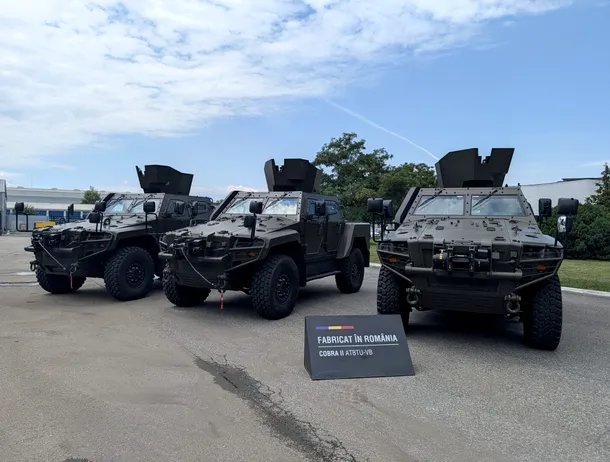 FOTO | Primele 12 vehicule blindate Cobra II fabricate în România, livrate Armatei: 10 variante, producție de la zero, nu doar asamblare