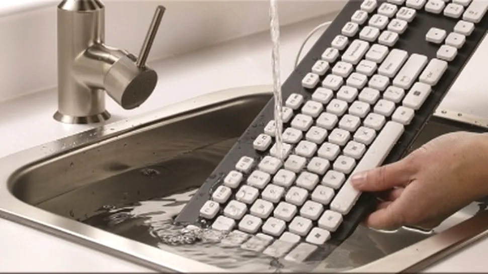 Logitech K310 - tastatura care se spală la chiuvetă