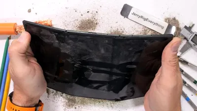 VIDEO: Samsung Galaxy Z TriFold nu este la fel de rezistent precum alte telefoane pliabile