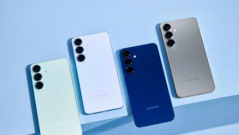 Telefonul Samsung premiat pentru design sustenabil. 8 materiale reciclate sunt utilizate în construcția sa
