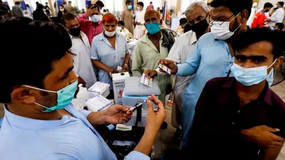 Autoritățile din Pakistan vor bloca SIM-urile celor care refuză vaccinul împotriva COVID-19