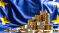 România intră într-o zonă periculoasă după blocarea reformelor. Financial Times dezvăluie ce este în joc