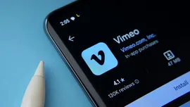 Platforma video Vimeo a suferit un atac cibernetic prin intermediul unui furnizor de servicii, care a dus la expunerea datelor utilizatorilor. Hackerii amenință cu divulgarea acestora