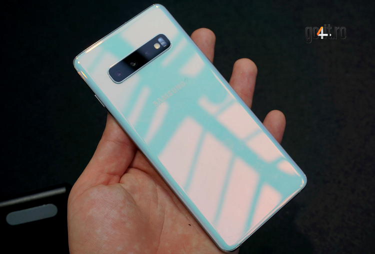 Samsung Galaxy S10