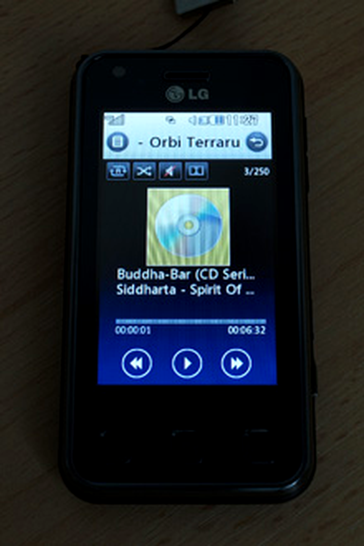 Muzica LG Renoir