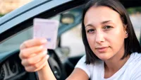 Regulă nouă privind suspendarea și retragerea permisului de conducere. Se aplică în toate statele UE