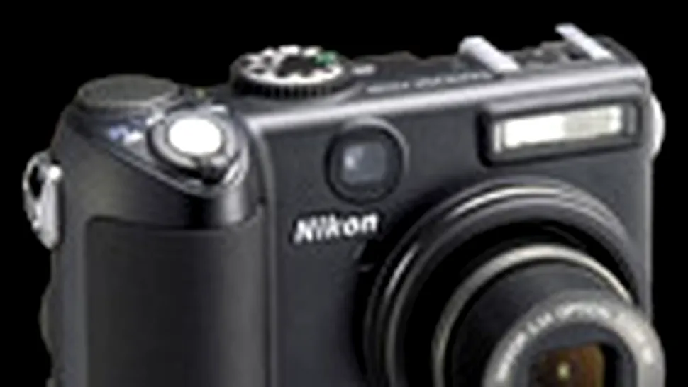 Recitalul Nikon continuă cu încă şapte aparate foto