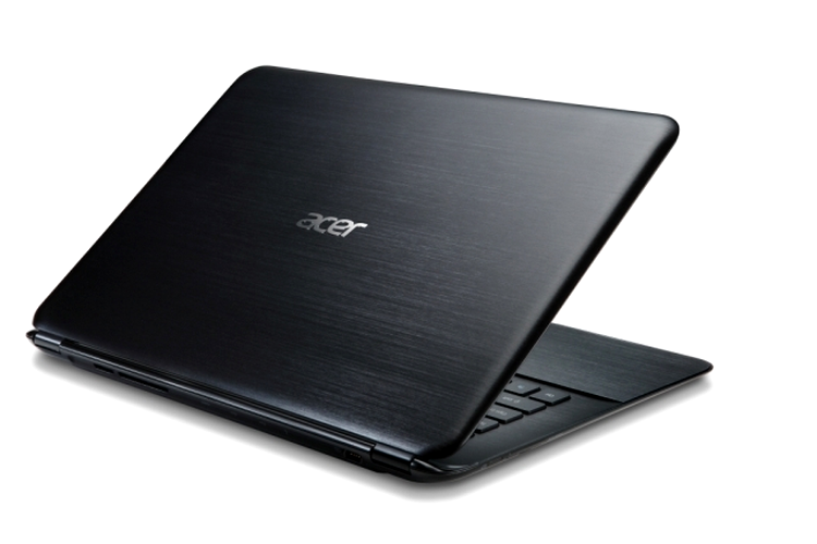 Acer Aspire S5 - carcasă construită din magneziu şi aluminiu