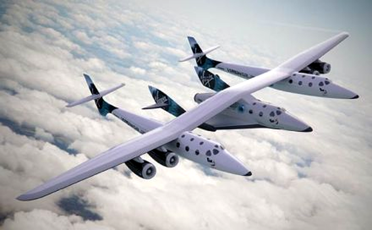 SpaceShipTwo şi White Knight Two