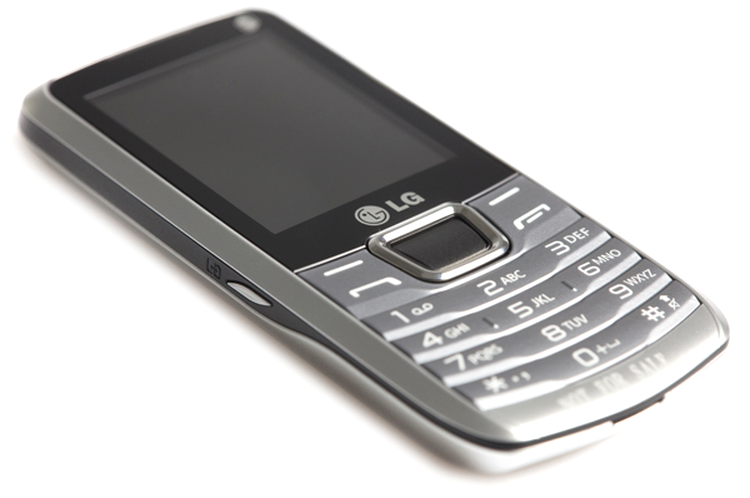 telefon cu 3 SIM - LG A290