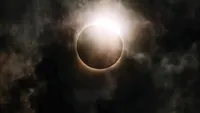Eclipsa de Soare din 12 august a trecut, dar efectele ei abia încep. Ce se schimbă pentru fiecare zodie în parte?