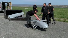 Nici măcar un imbus nu este necesar: O companie din România produce drone complexe cu aripă fixă care pot fi asamblate manual, fără unelte