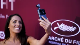 „Robot Phone” – Honor confirmă lansarea în trimestrul trei 2026