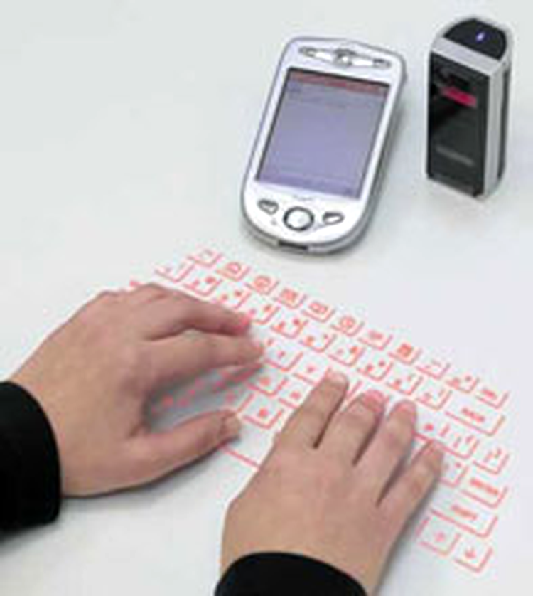 Tastatură cu proiecţie laser