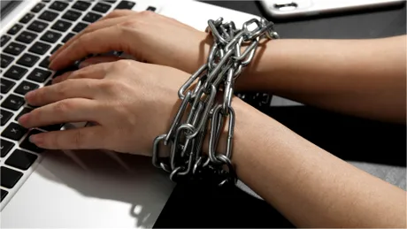 Libertatea internetului în lume în 2026. Unde se situează România și ce stat a primit zero puncte?