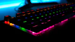 Mituri demontate | Ai nevoie de tastatură de gaming și cooler pentru laptop sau e doar marketing? (P)