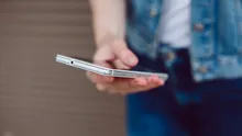 Telefoane secondhand cu garanție: o alegere practică pentru un telefon performant, prietenos cu bugetul