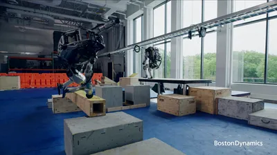 Roboții Boston Dynamics au învățat să facă parkour. VIDEO