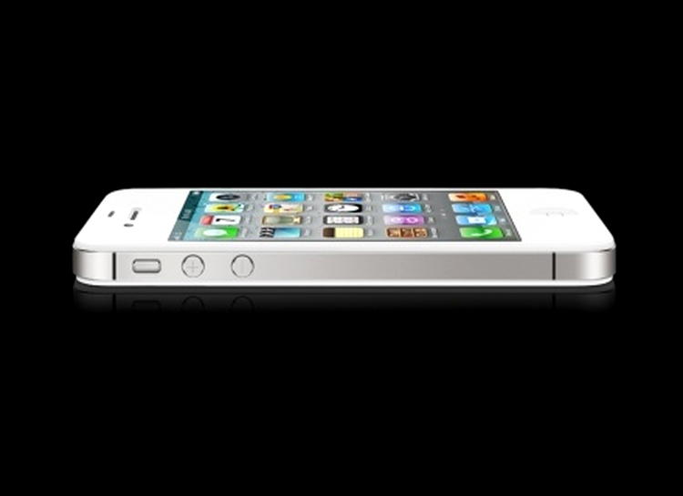 iPhone 4S - aceeaşi carcasă