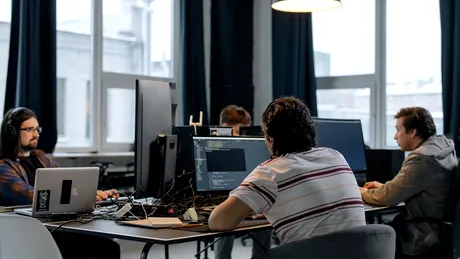 Top salarii în Europa: România întrece Grecia și Ungaria datorită sectorului IT