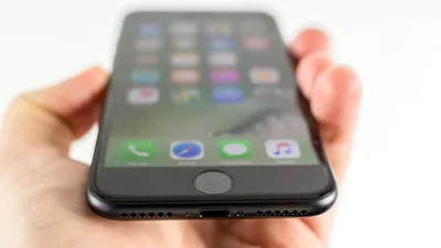 Exploit Wi-Fi care permite deturnarea telefoanelor iPhone 7, deconspirat de Google imediat după lansarea iOS11
