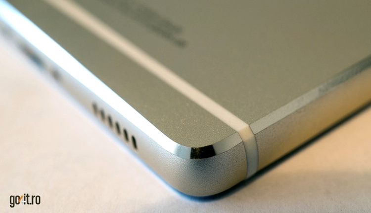 Huawei P8 - o carcasă monobloc din aluminiu