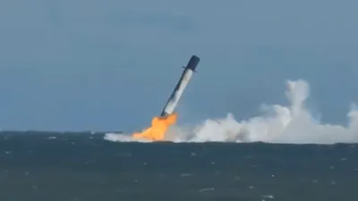O rachetă Falcon 9 de la SpaceX, folosită pentru lansarea de sateliți Starlink, a căzut în ocean