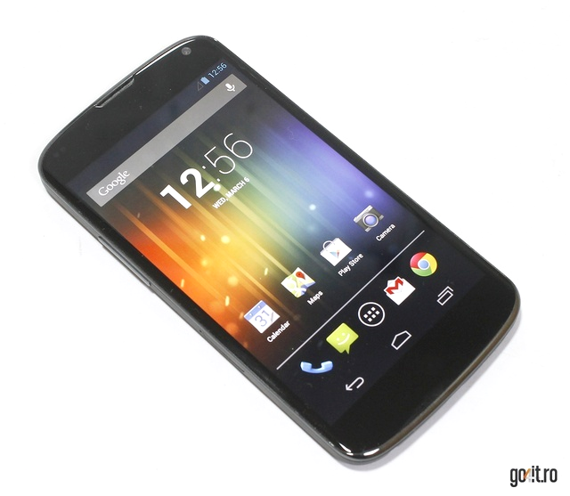 Google Nexus 4, cu ecran de 4.7”, produs de LG