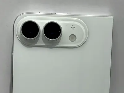 Ce funcții standard ar putea lipsi de pe iPhone Ultra, primul telefon pliabil de la Apple