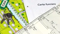 Proprietarii de locuințe și terenuri riscă blocaje majore. Dreptul la proprietate, afectat. Se solicită corectarea în cartea funciară
